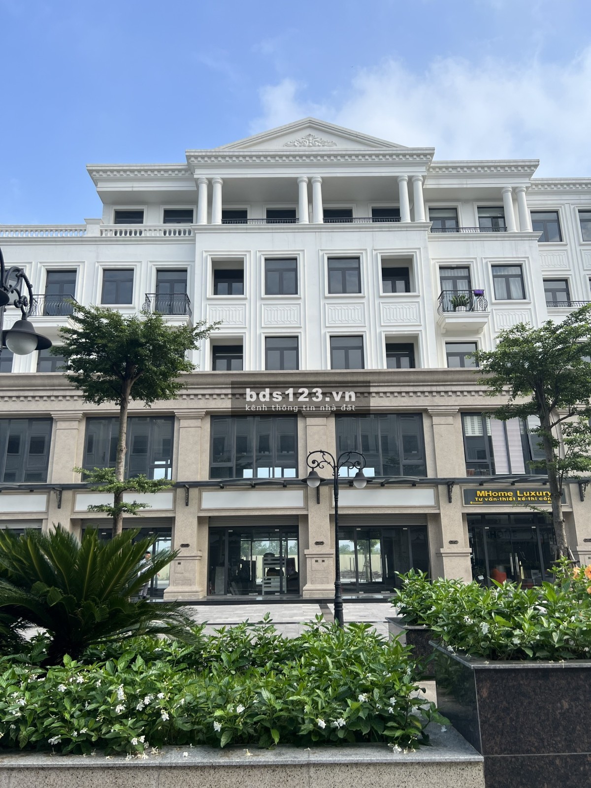Bán shophouse trong khu phố chợ đêm Vinhomes Ocean Park Gia Lâm