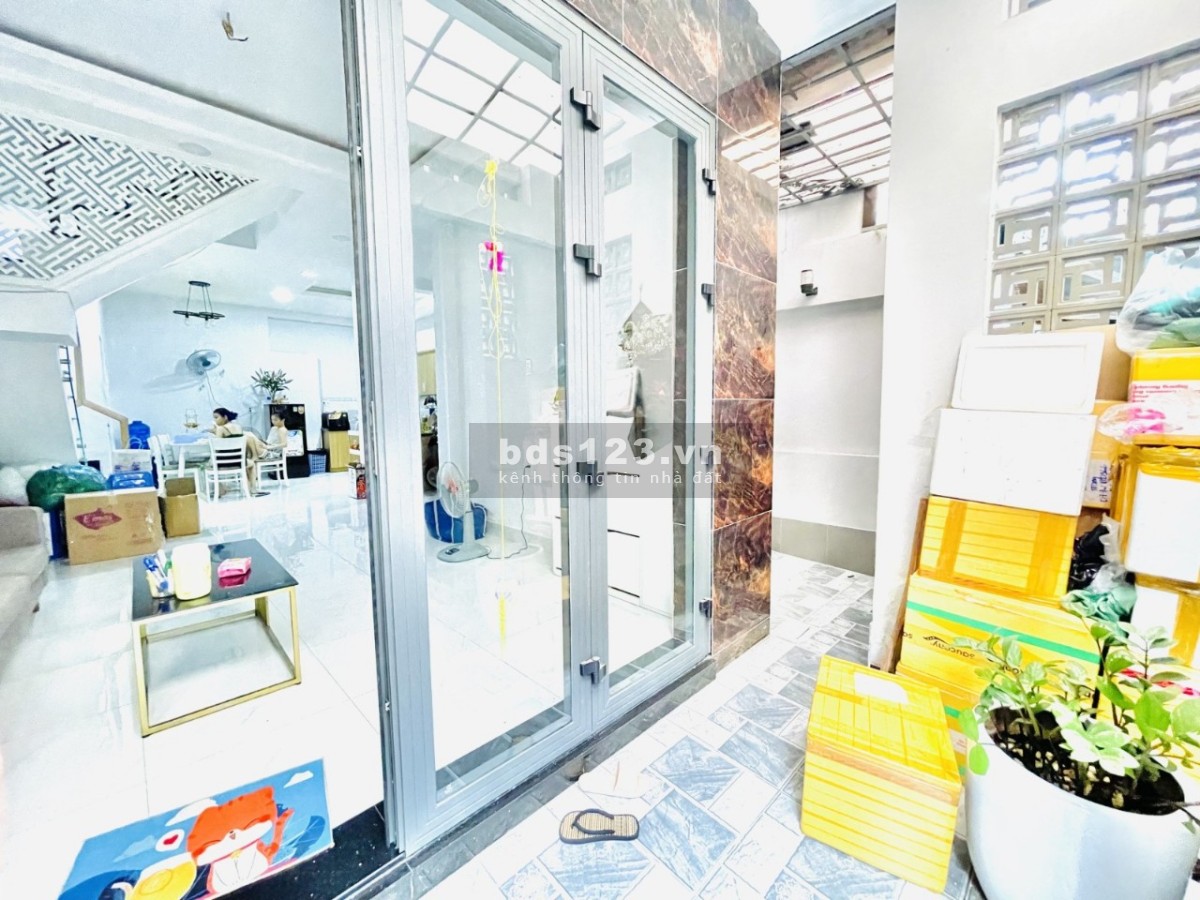 Bán nhà Dương Bá Trạc, quận 8, DT 52m² x 4 lầu đúc BTCT, giá chỉ 6,2 tỷ