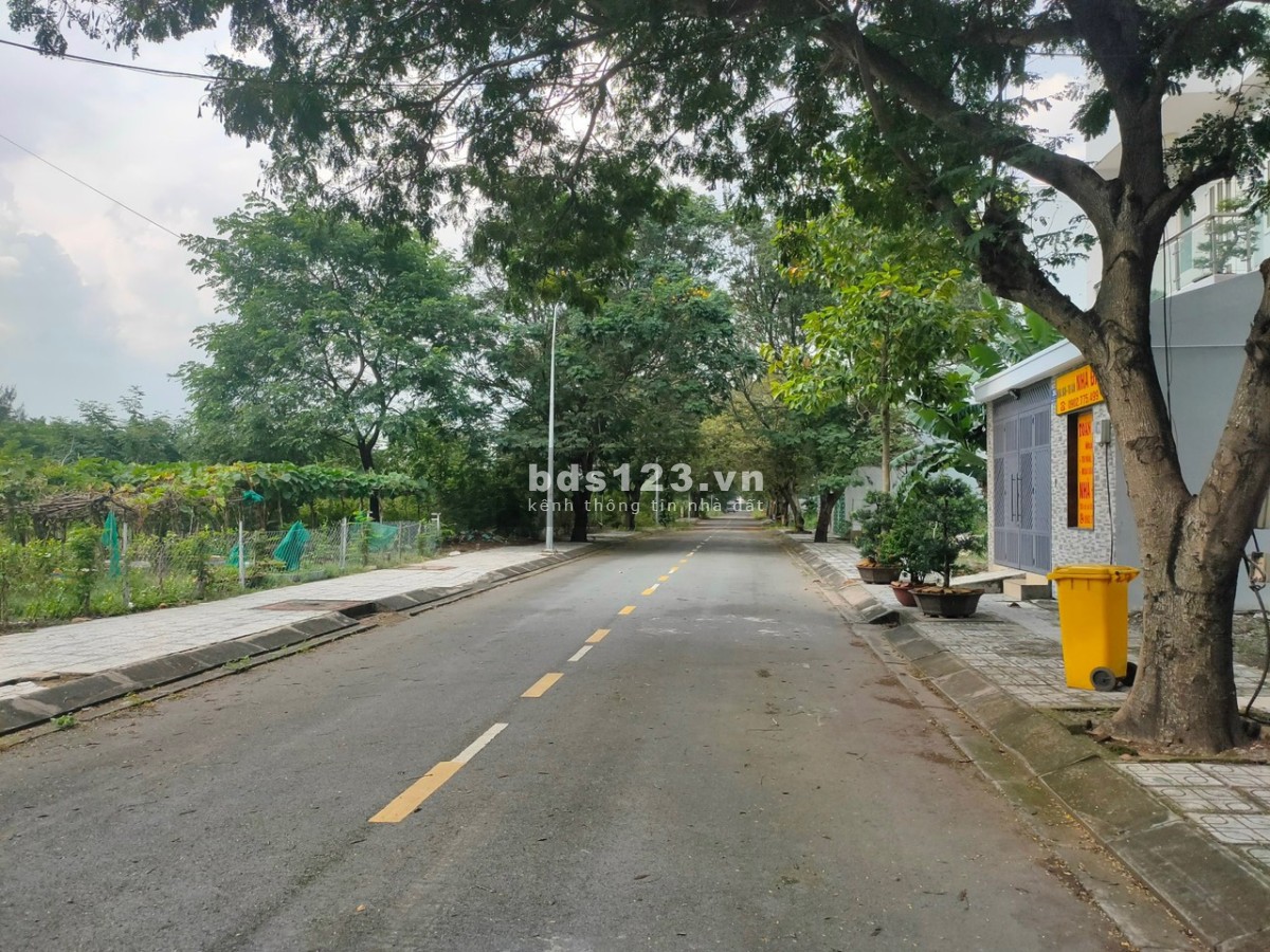 Cần bán đất 140m2 khu dân cư Cát Lái Invesco Q2 TP Thủ Đức