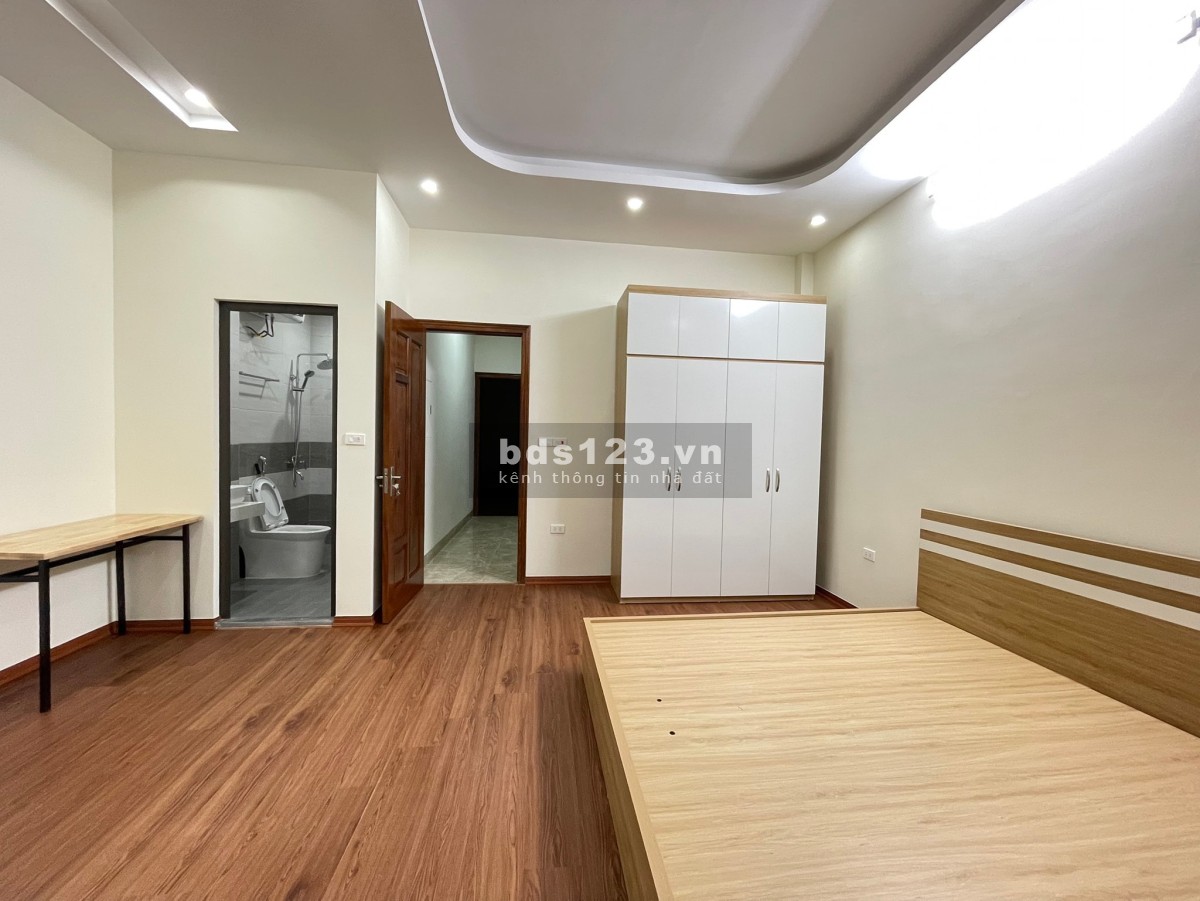 Bán căn hộ dịch vụ chính chủ ngay ngõ 181 Xuân Thủy, Cầu Giấy
