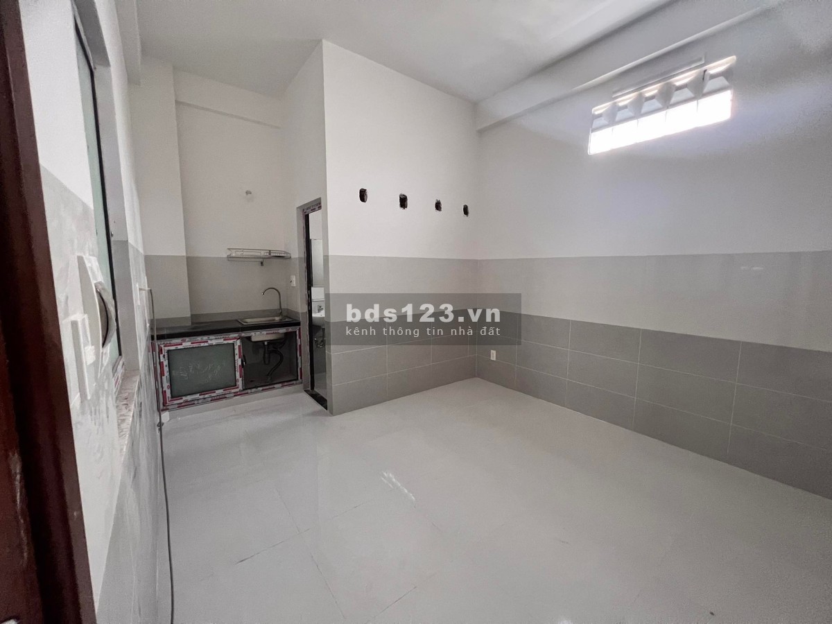 CHDV Quận 7 đủ tiện ích Sapa, Gym,, view ban công thoáng, giá 4 triệu/20m2, giờ tự do, cực an ninh