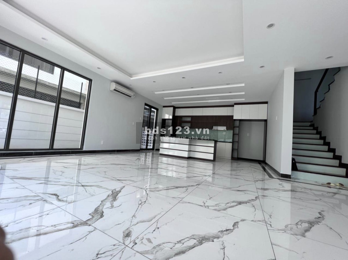 Bán nhà biệt thự sân vườn KĐT Hà Nội Garden City Thạch Bàn, Long Biên