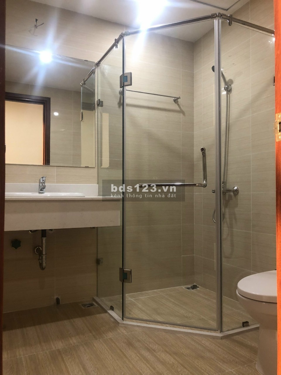 Bán căn hộ 92.5m2, có sổ, nhà nguyên bản ở dự án IA20 Ciputra - Bắc Từ Liêm -HN