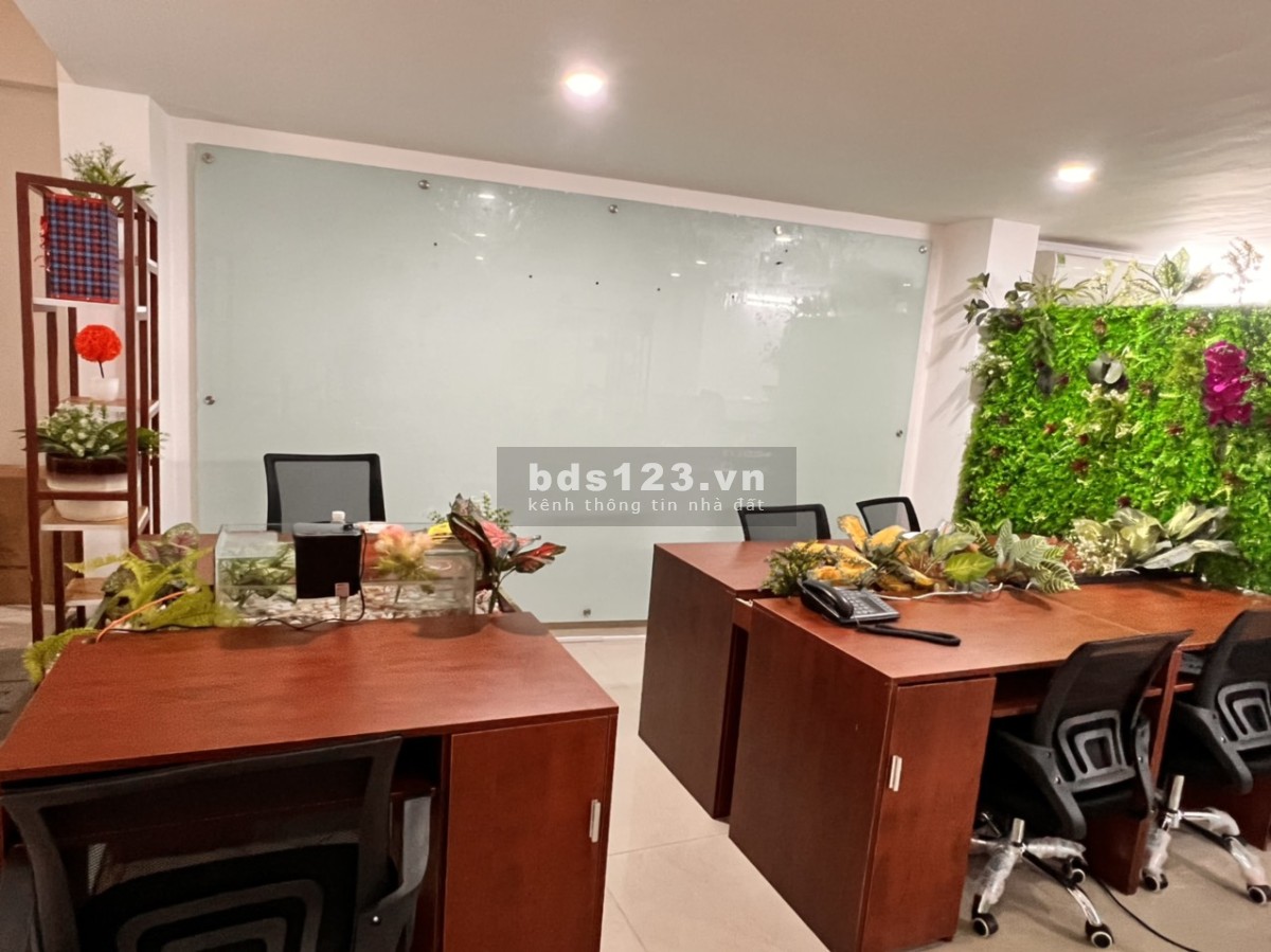 Toà nhà kinh doanh cần sang nhượng lại liên hệ 0934158005