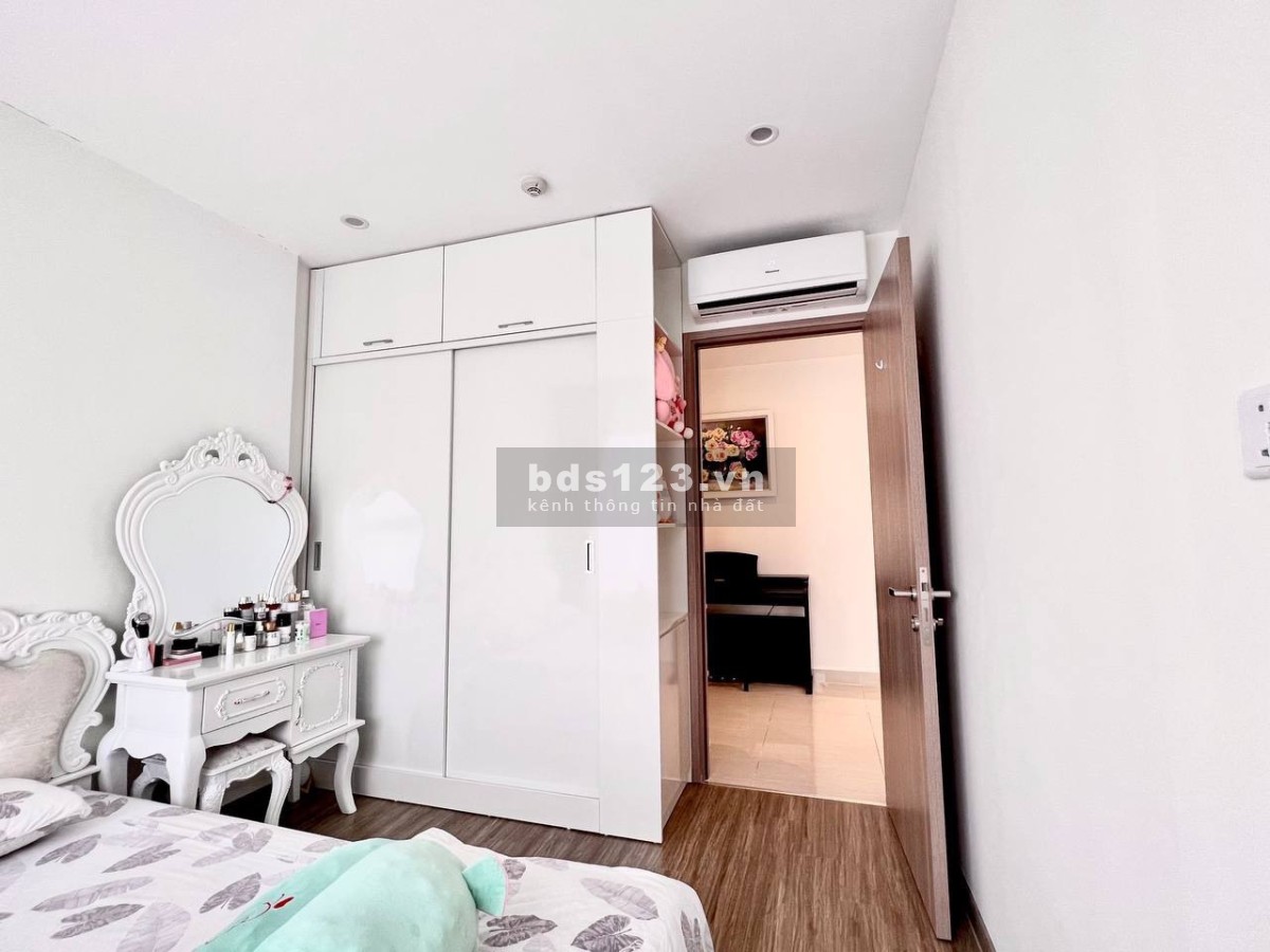 Bán gấp căn hộ 1 PN+1 view cực thoáng giá 1 tỷ 200 triệu Vinhomes Ocean Park 0965 479 380