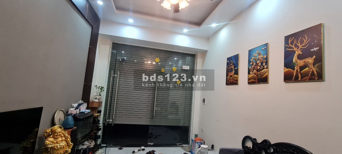 Bán nhà chính chủ FULL nội thất, DT 32m² x 5 tầng, ô tô vào nhà, kinh doanh nhỏ