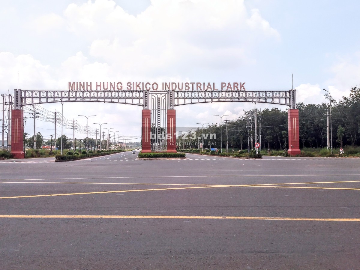 E có 2 lô MB Tân Khai - Hớn Quản 700 triệu. DT 250m2 (100m thổ cư) giá 720Tr