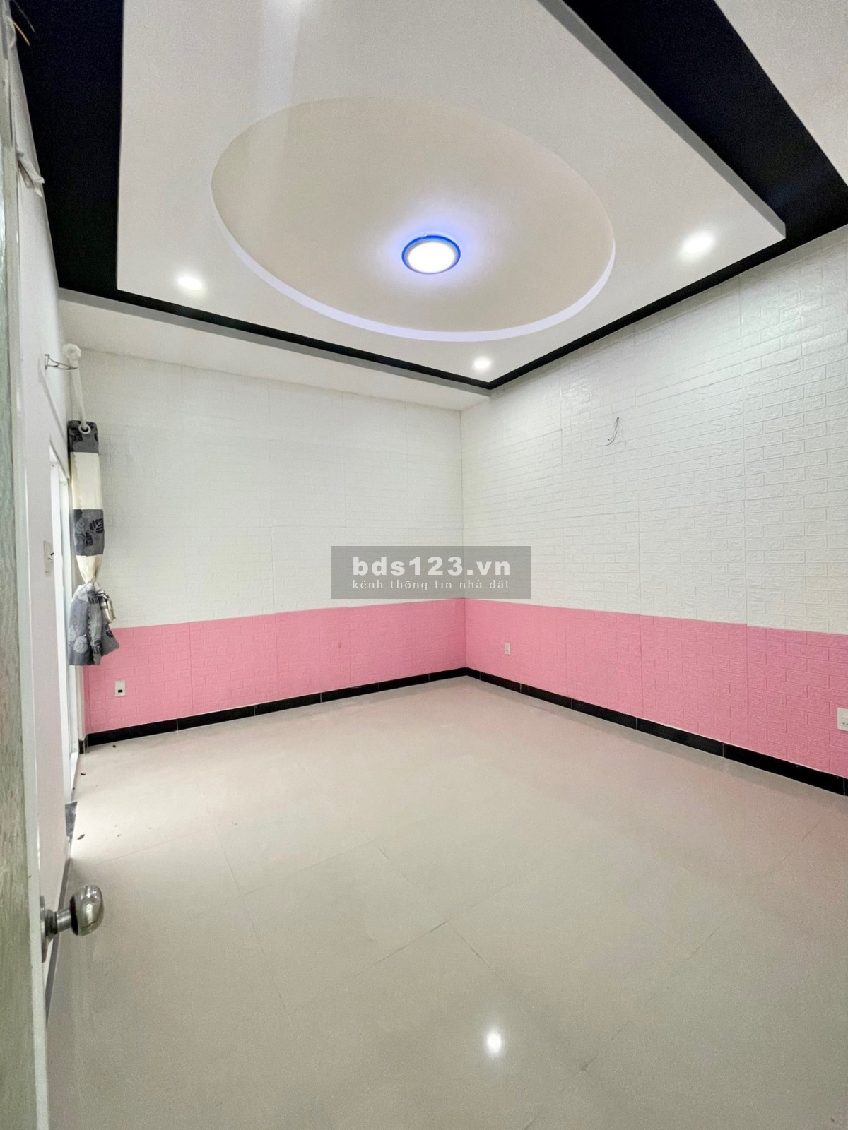 Bán nhà Vĩnh Thạnh - TP Nha Trang Diện tích: 99,9m2 full thổ cưGiá bán: 2,2 tỷ ( bớt lộc)