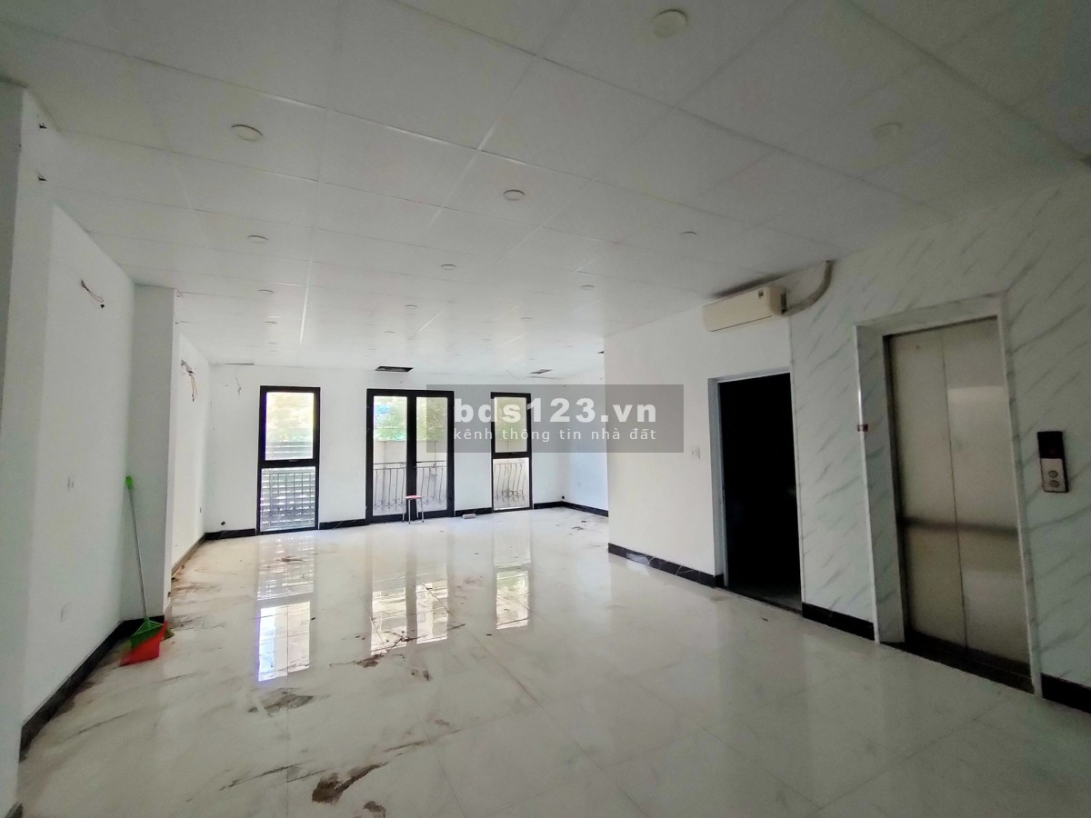 Bán nhà mặt ngõ kinh doanh tại Văn Hương - Đống Đa , nhà 4 tầng- 70m2- 7 phòng - giá 9.75ỷ