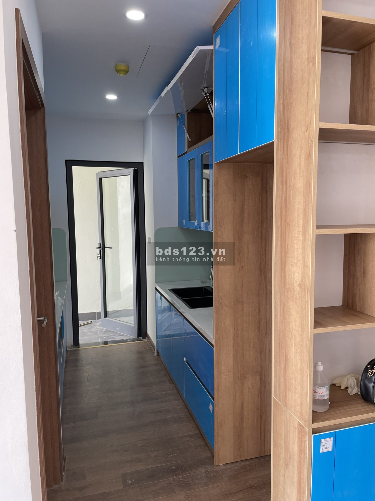 Cho thuê gấp căn hộ vị trí đắc địa cửa ngõ Thủ Đô vào ở ngay