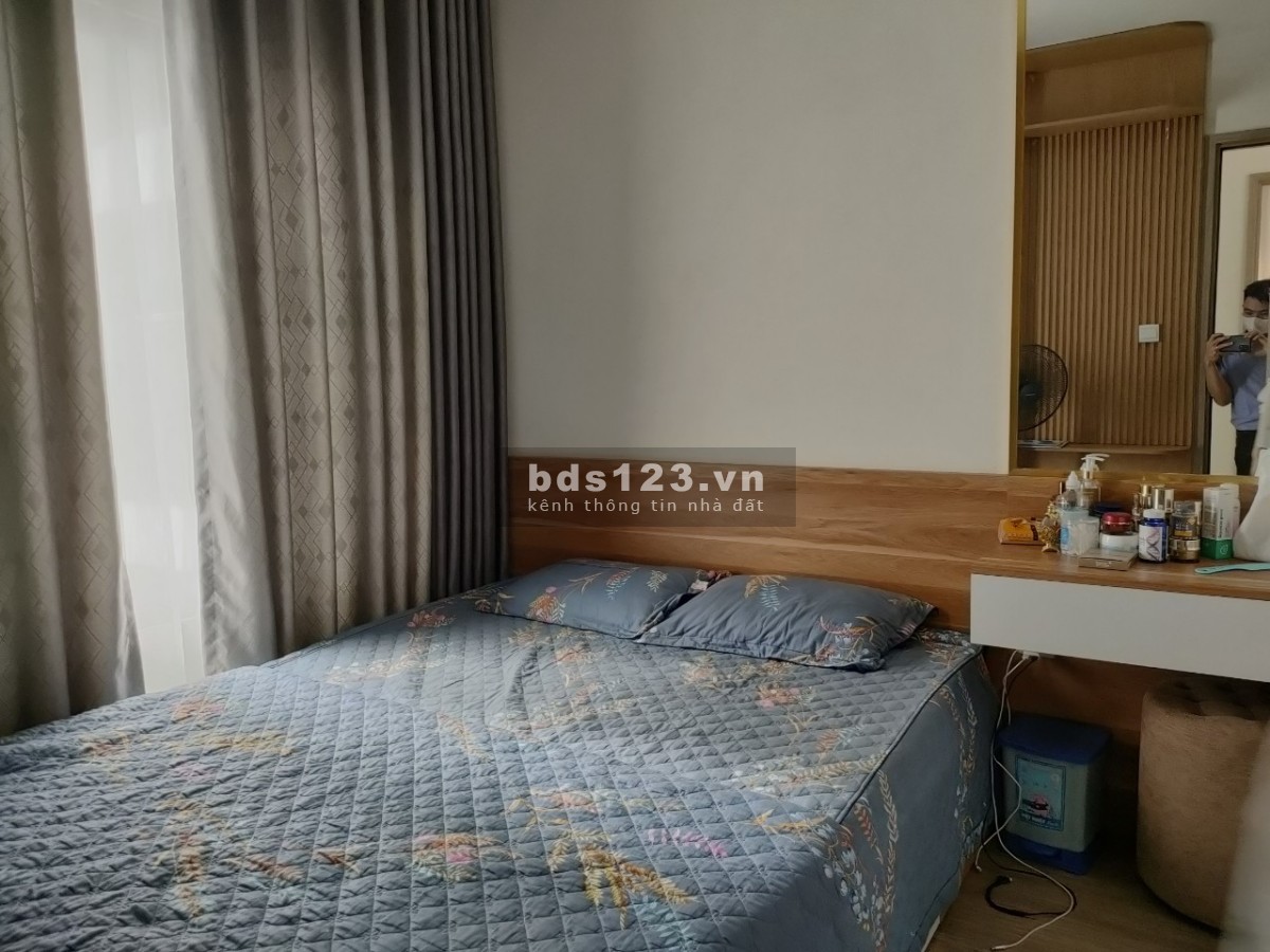 Bán nhanh căn 3N+2VS FULL ĐỒ căn Góc View Thoáng Hướng Mát Gía 2.350TR Vinhomes LH: 0976.366.513