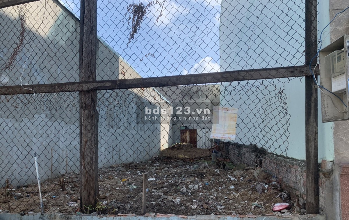Bán Đất An Phú Đông Quận 12 (5x26.2)125m2 sổ hồng riêng giá 6.3 tỷ