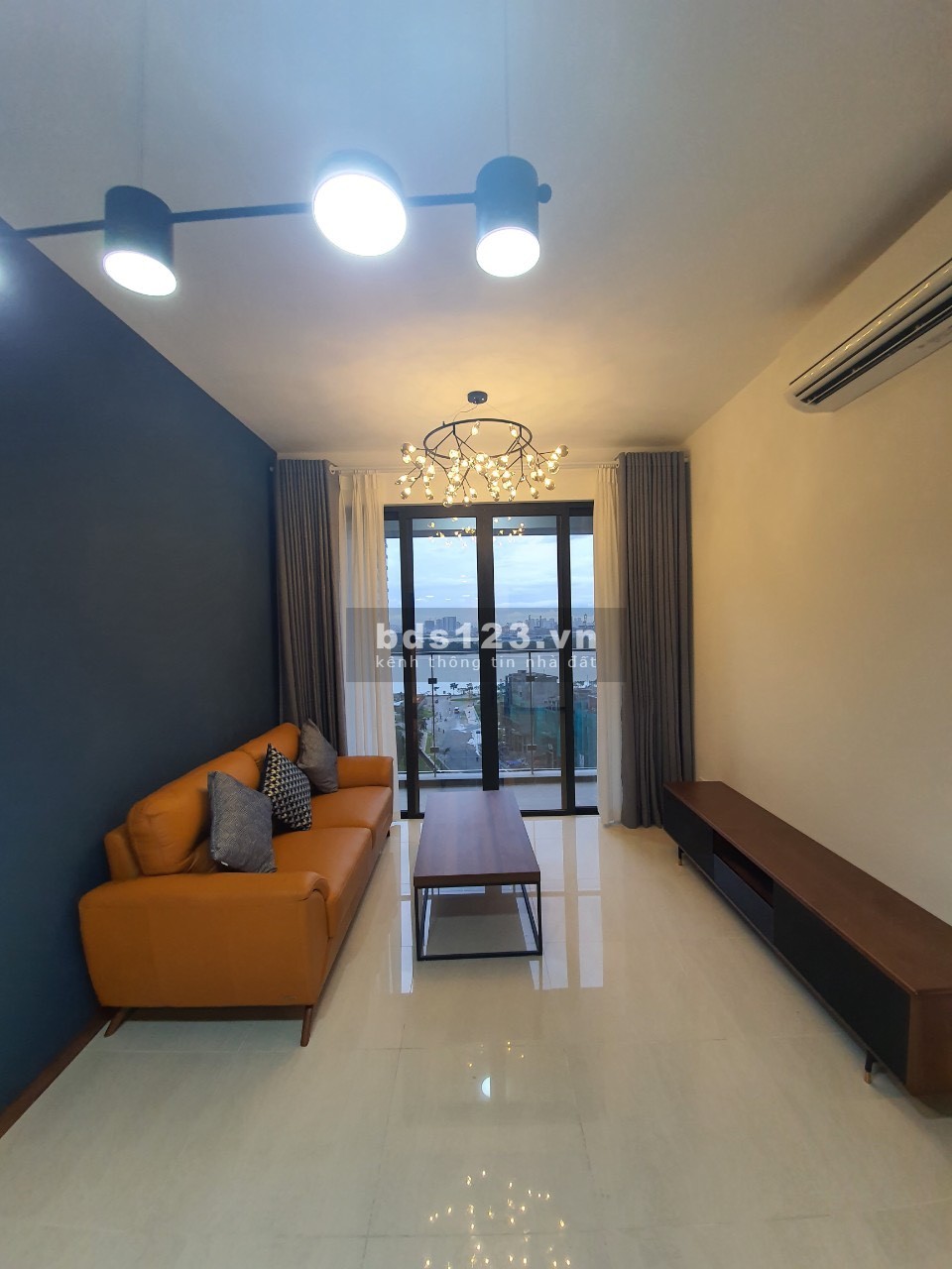 Bán căn hộ 2PN tại One Verandah - nhà đẹp, view sông Sài Gòn, Bitexco - Giá 7.8 tỷ all in