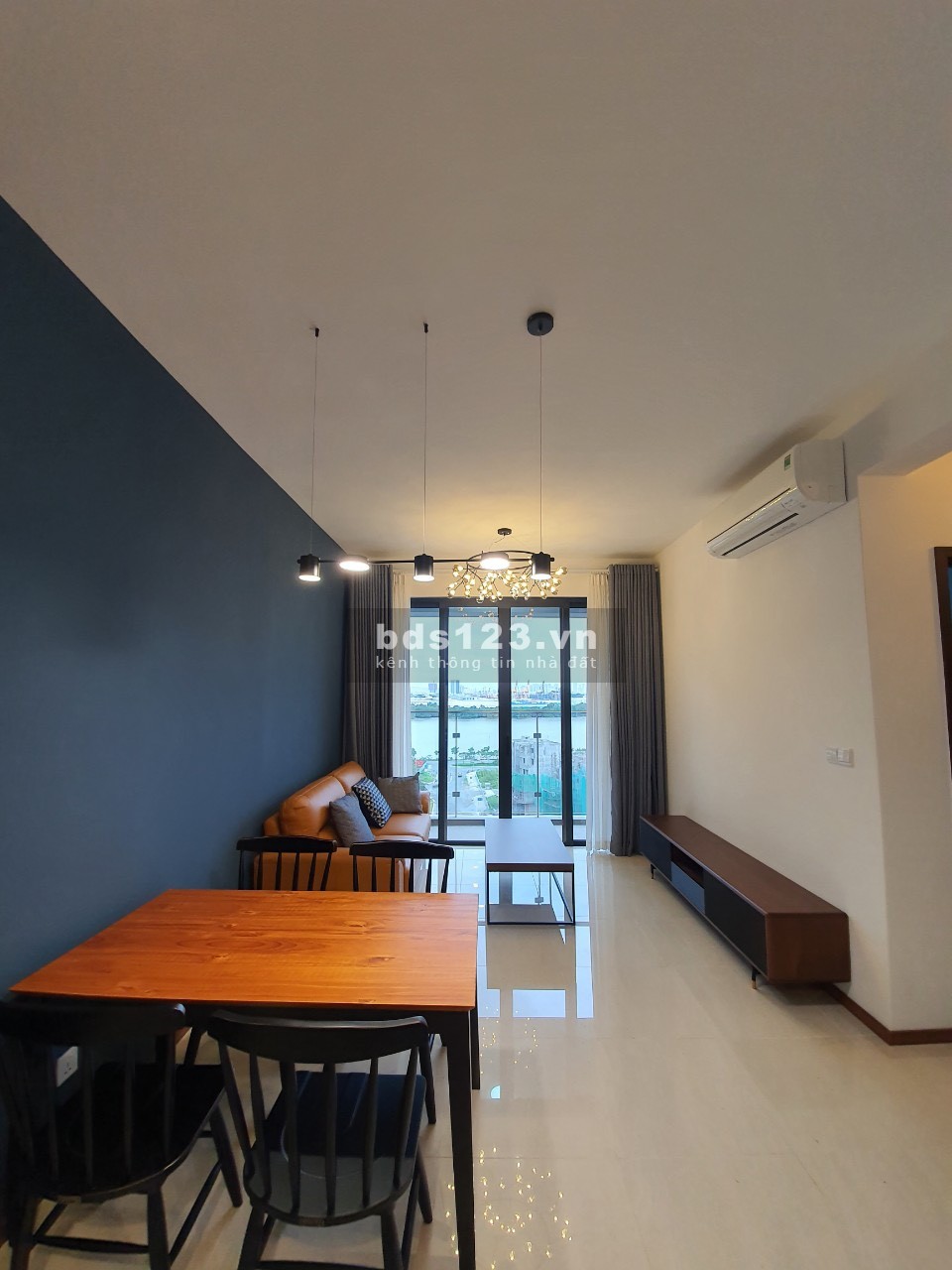 Bán căn hộ 2PN tại One Verandah - nhà đẹp, view sông Sài Gòn, Bitexco - Giá 7.8 tỷ all in
