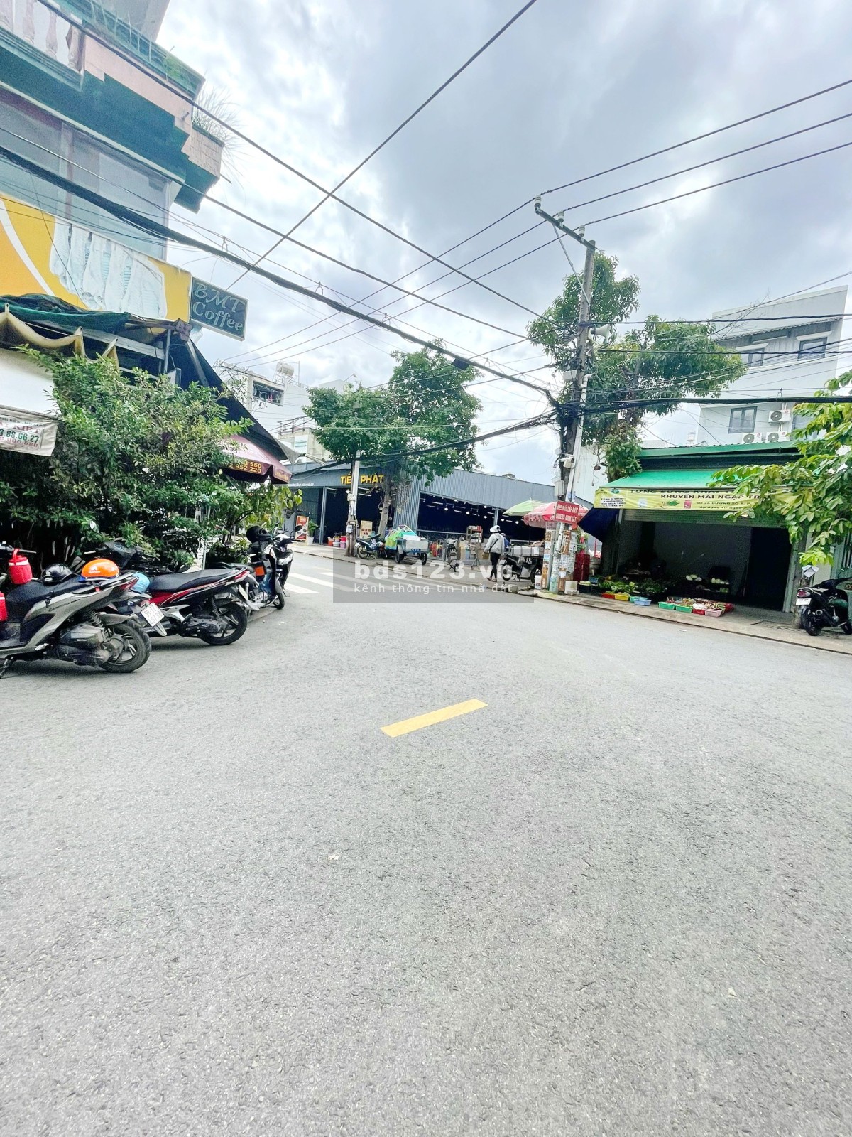Bán nhà 3 lầu mặt tiền đường sô chợ Tân Mỹ, Quận 7 liên hệ 0983697777