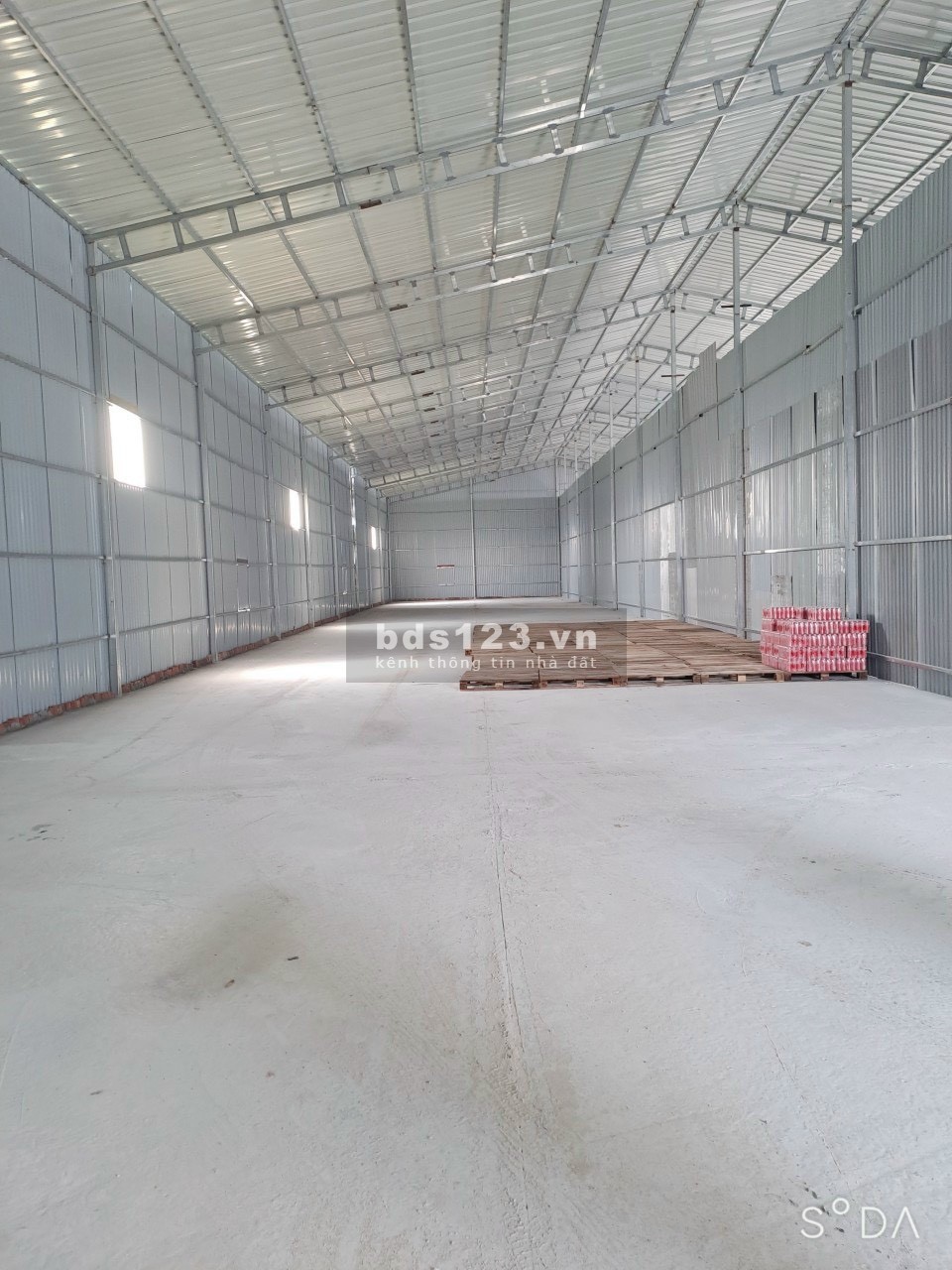 Cho thuê kho xưởng 500m2 khu công nghiệp Lai Xá pháp lý chuẩn