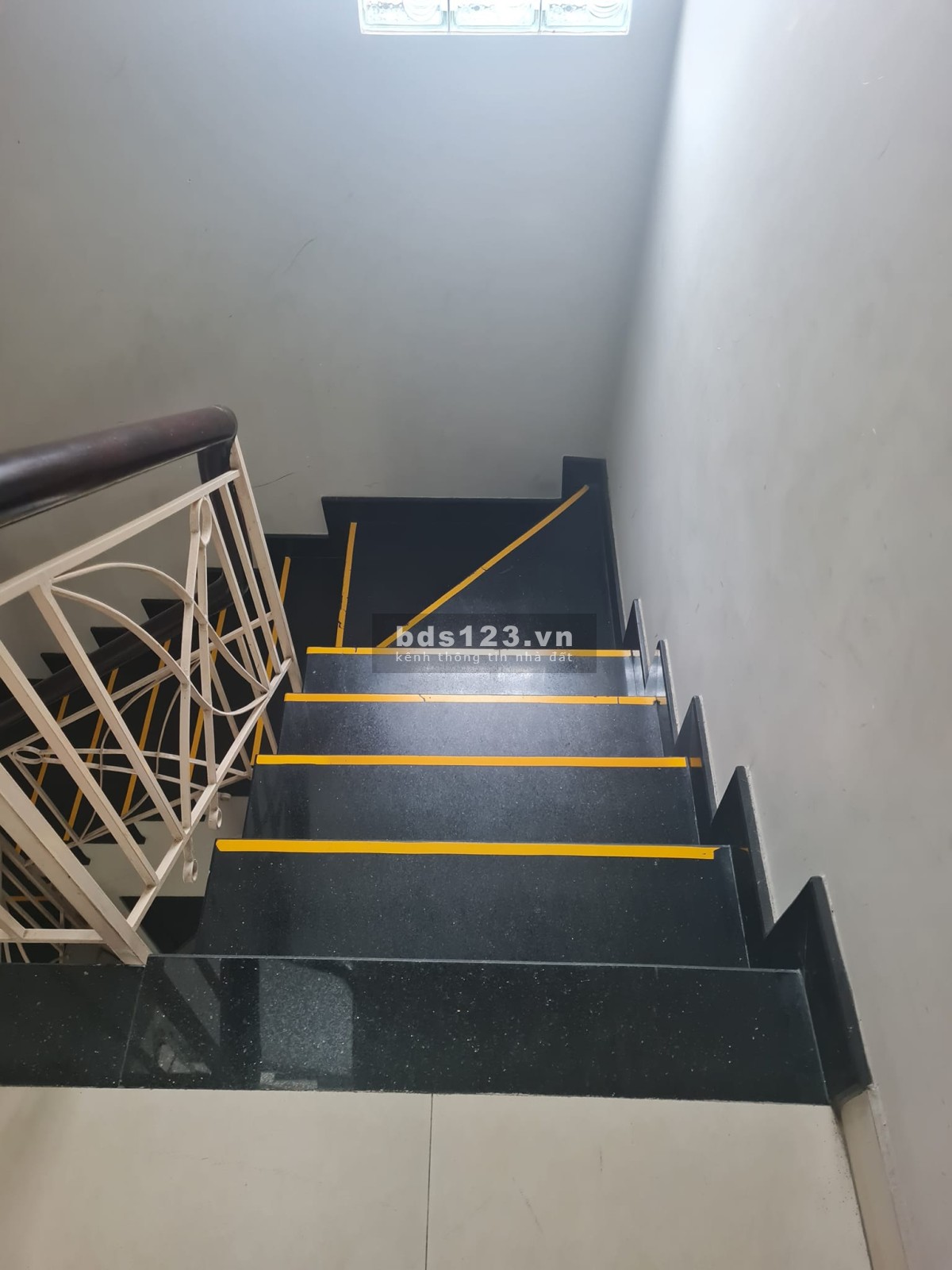 Bán nhà Quận 1 Trần Đình Xu, diện tích 12 tỷ, phường Nguyễn Cư Trình