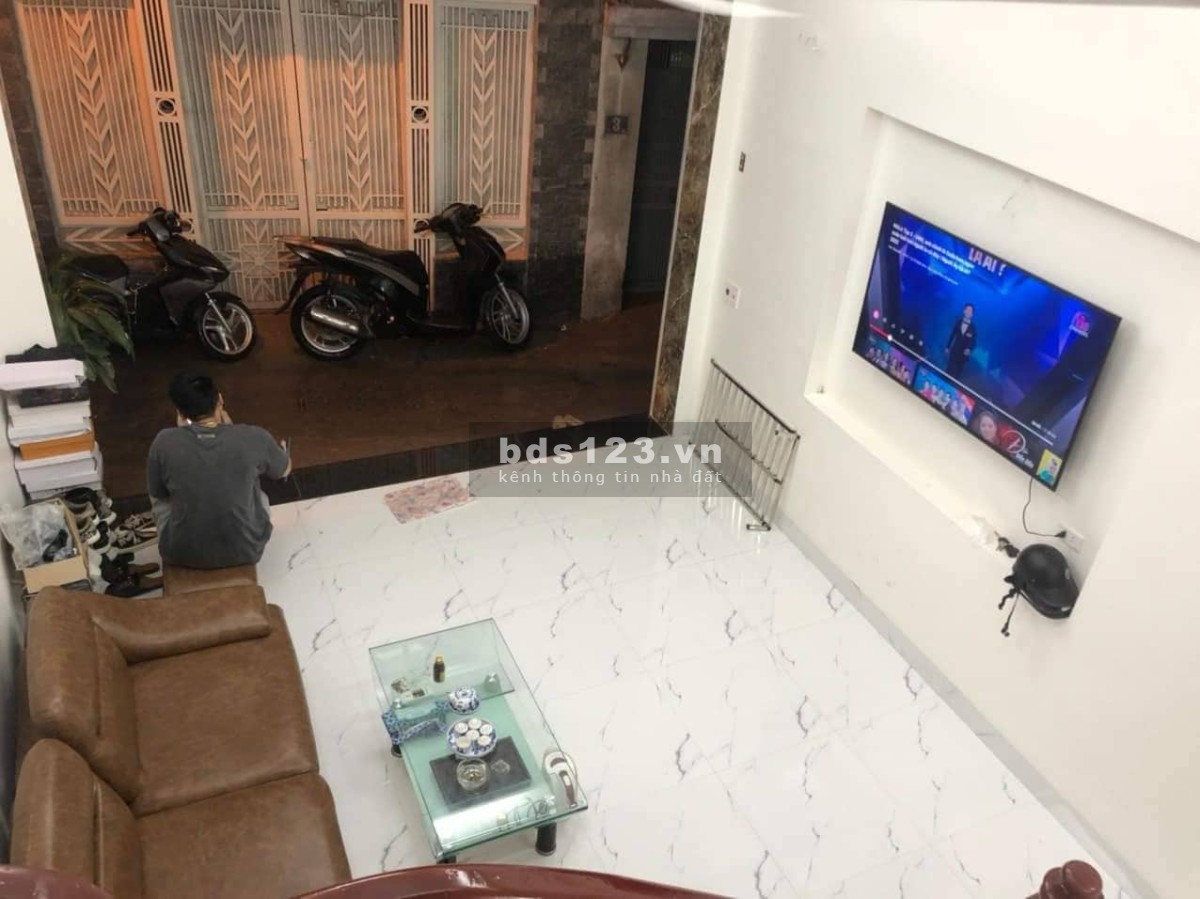 Sở hữu ngay căn nhà đẹp nhất ngõ 155 Cầu Giấy, DT 40m² x 4 tầng, chỉ với 6 tỷ đồng