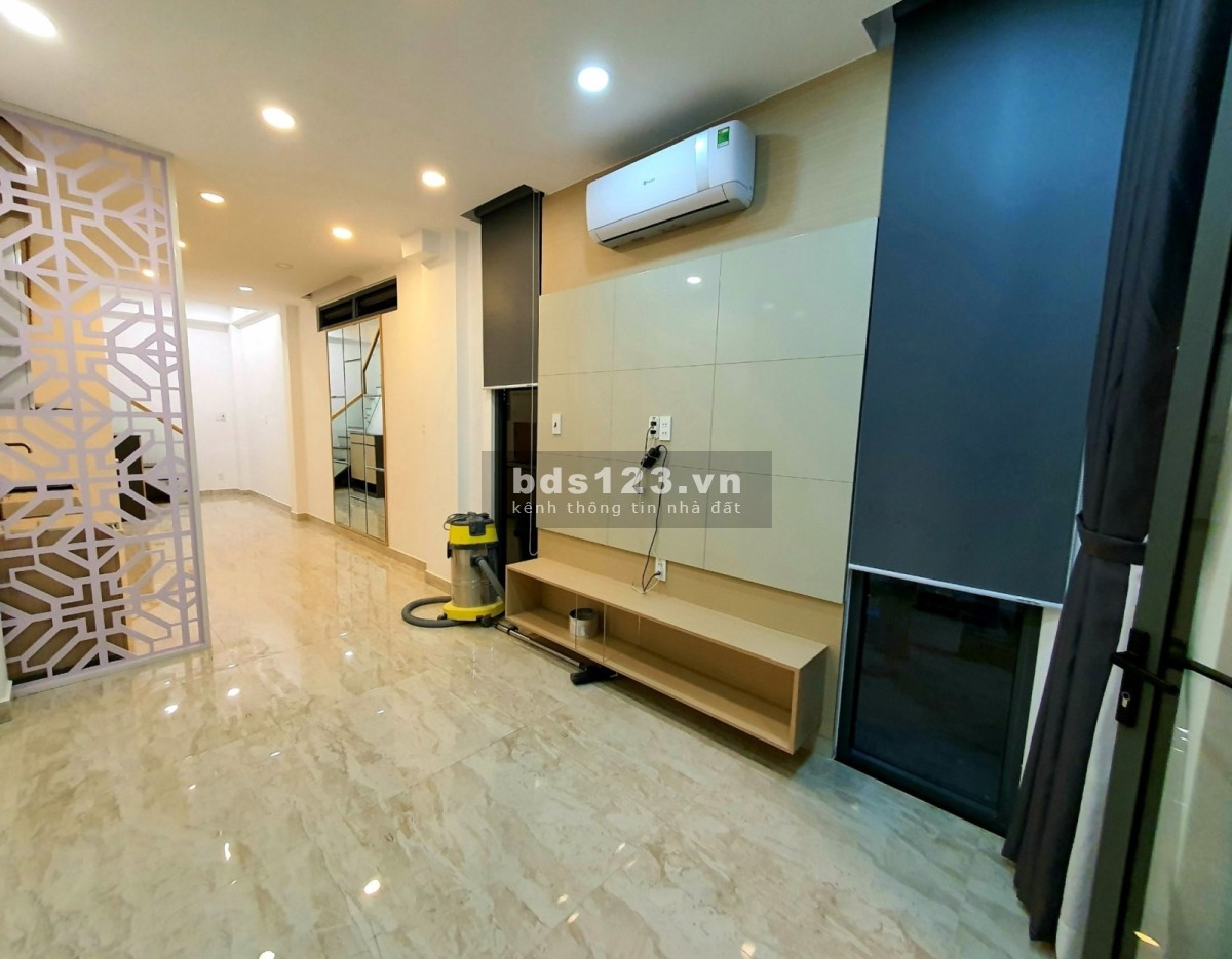 Chính chủ cần bán nhà Dương Bá Trạc, phường 2, quận 8, TPHCM, DT 35m²