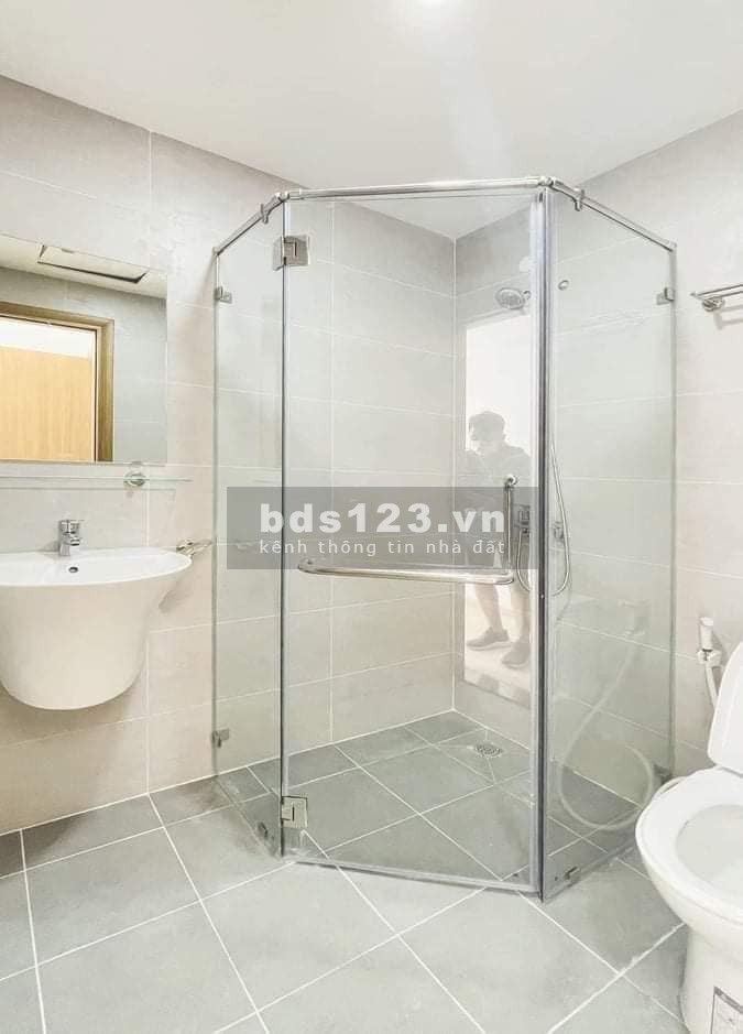 Cho thuê căn hộ Bcons Green View (đối diện siêu thị Go) MT QL1K, giá 6tr, 2PN-2WC