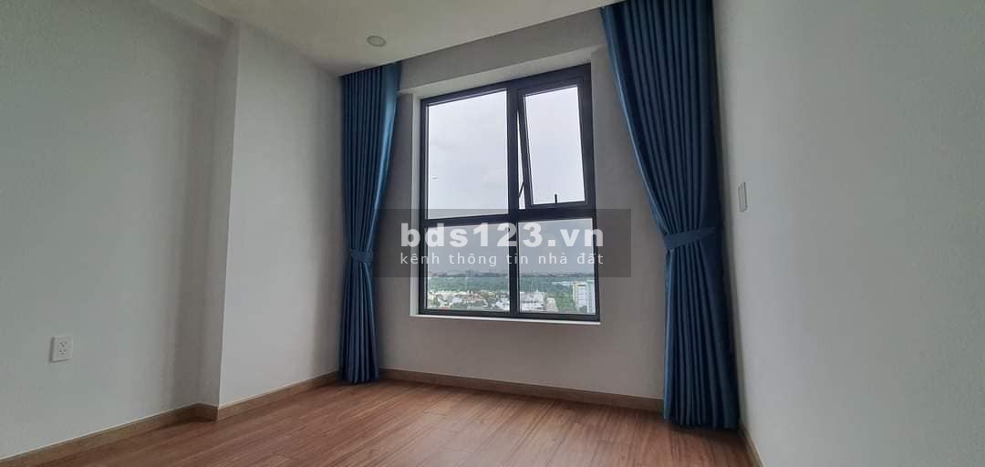 Cho thuê căn hộ Bcons Green View (đối diện siêu thị Go) MT QL1K, giá 6tr, 2PN-2WC