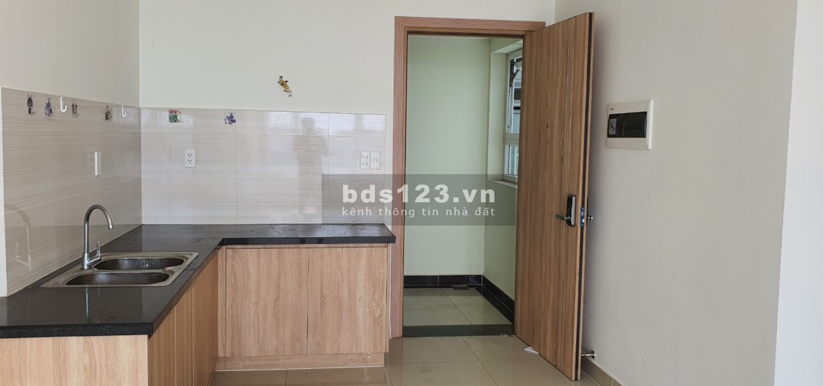Tôi chính chủ (không phải môi giới) cần bán căn góc Sài Gòn Gateway Xa lộ Hà Nội DT 66m2 giá 2,2 tỷ