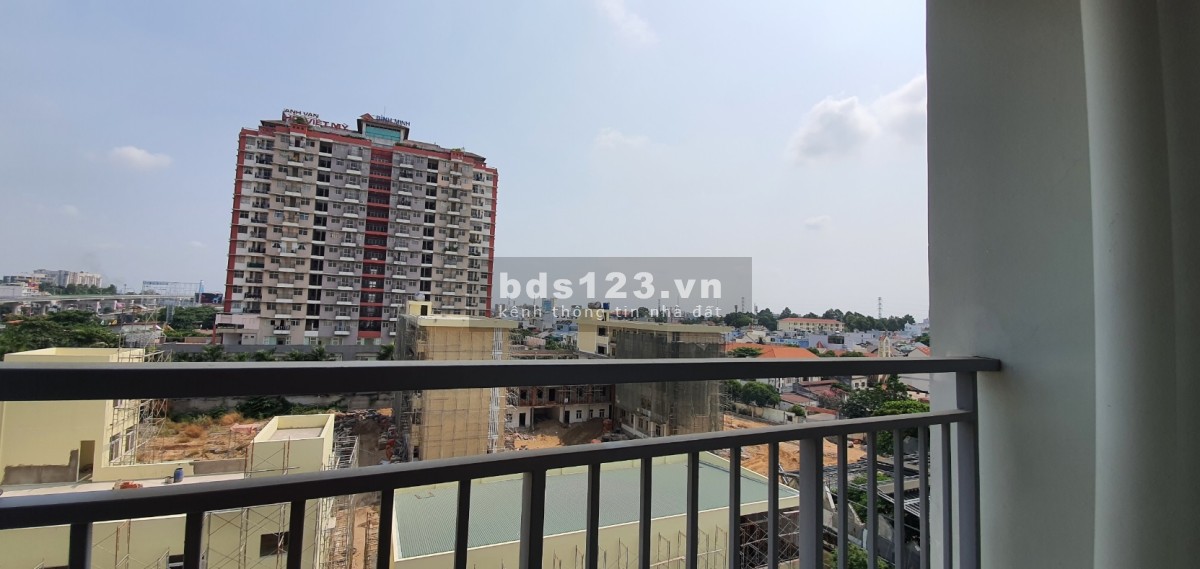 Tôi chính chủ (không phải môi giới) cần bán căn góc Sài Gòn Gateway Xa lộ Hà Nội DT 66m2 giá 2,2 tỷ