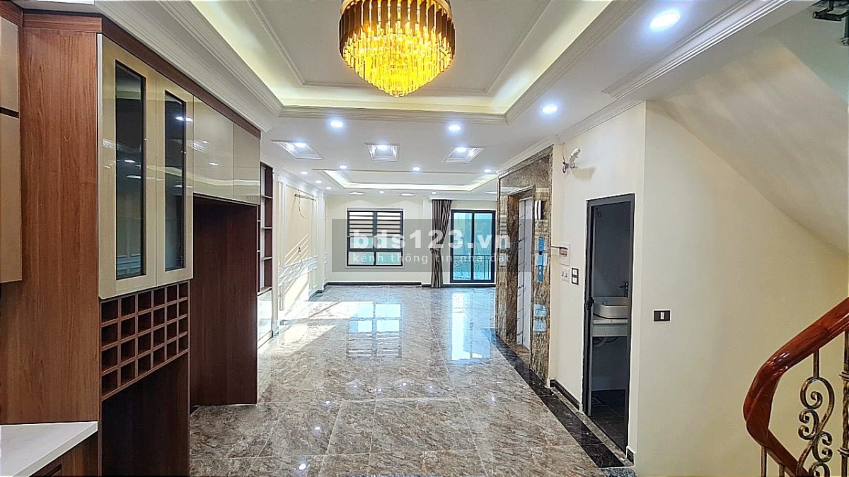 Bán nhà Hồ Ba Mẫu, ô tô dừng đỗ, vỉa hè, DT 76m², giá 15,5 tỷ đồng, LH 0902317688