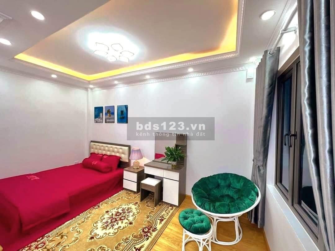 Bán nhà phố Tam Trinh DT 35m² x 4 tầng, MT 4m, nhà mới xây, đầy đủ nội thất, giá 3 tỷ đồng