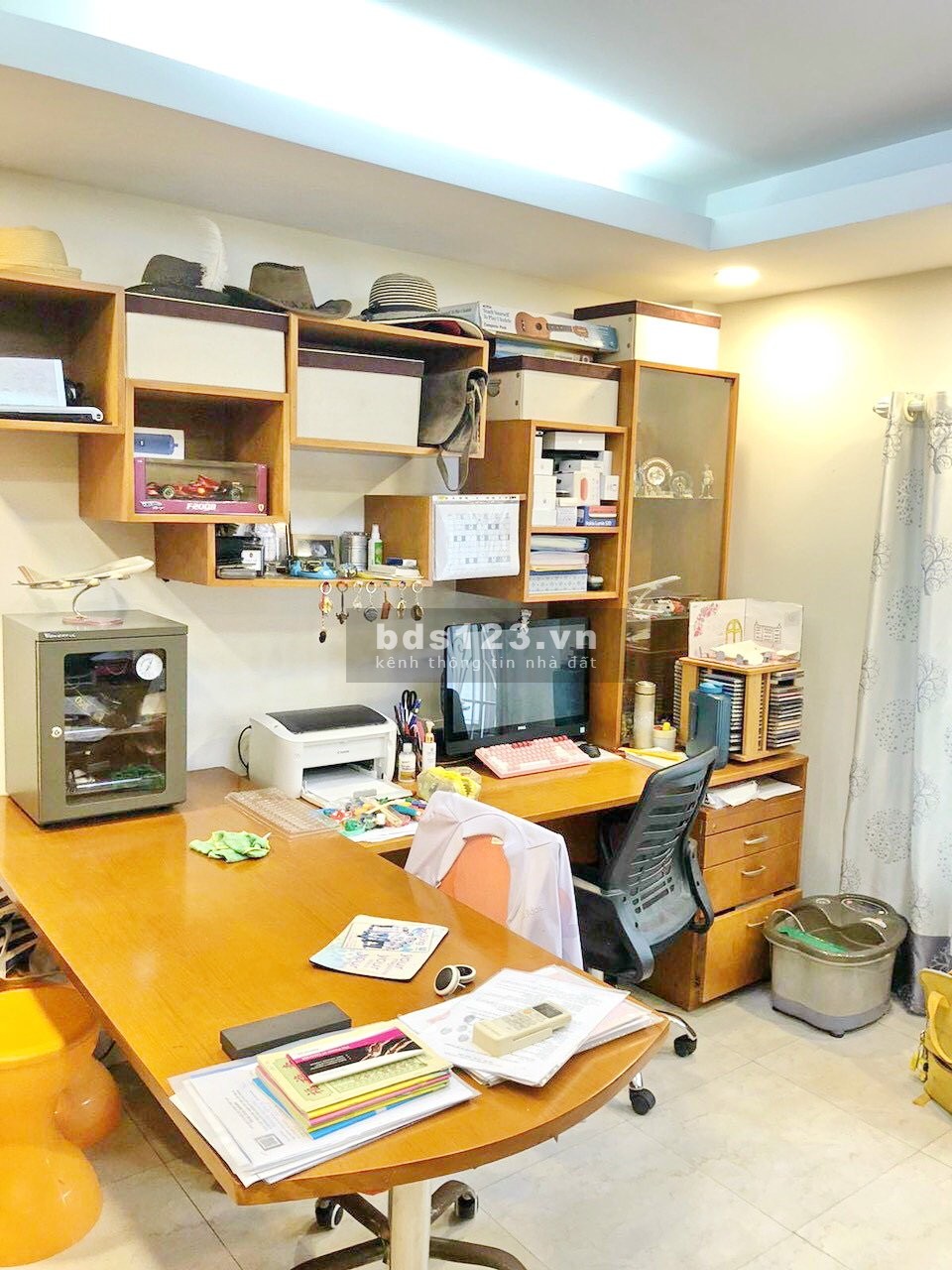 Cần bán gấp nhà phố 2 lầu đẹp MT ĐS khu dân cư Tân Quy Đông, quận 7