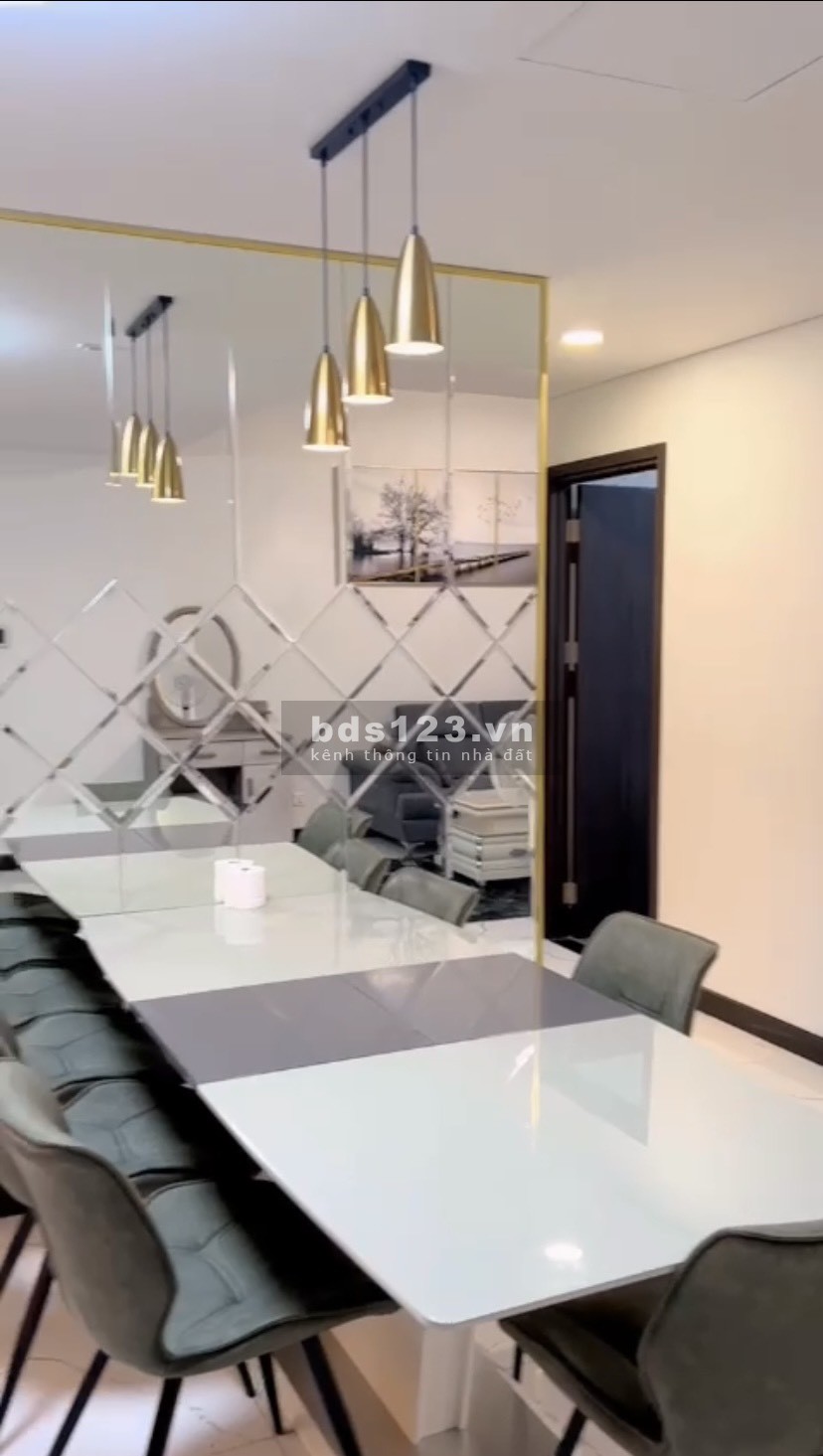 Cho thuê Empire City 2 phòng ngủ view Landmark 81 tiện ích đủ