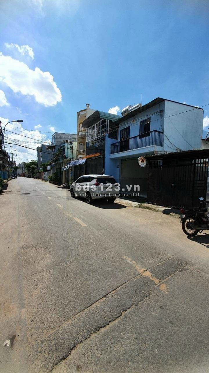 Bán nhà MT đường dòng tiền cho thuê tiện xây mới giá 12,8 tỷ đồng TL