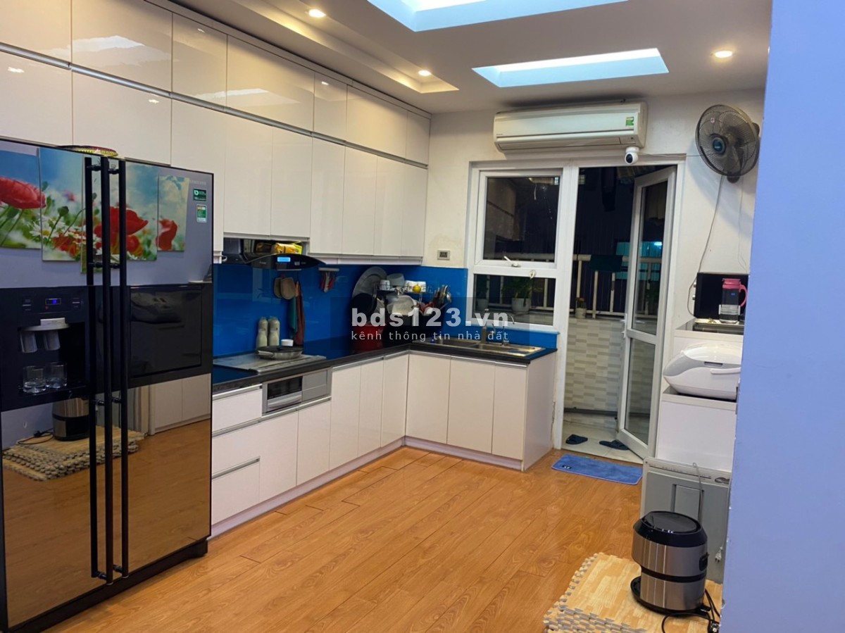 Tôi cần bán chung cư HH4C Linh Đàm, 63m full nội thất cao cấp, nhỉnh 1 tỷ