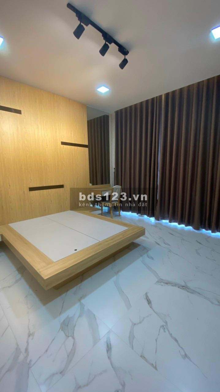 Bán nhanh nhà Lê Văn Quới diện tích 82m² (4X21) x 3 tầng hẻm 10m, giá 8,2 tỷ SHR