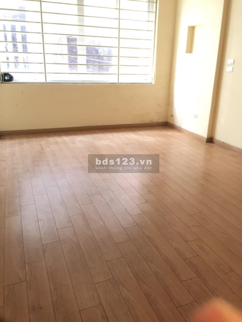 Bán nhà phố Hoàng Ngọc Phách 6 tầng mới ô tô tránh vỉa hè DTSD 65m², nhỉnh giá 23 tỷ