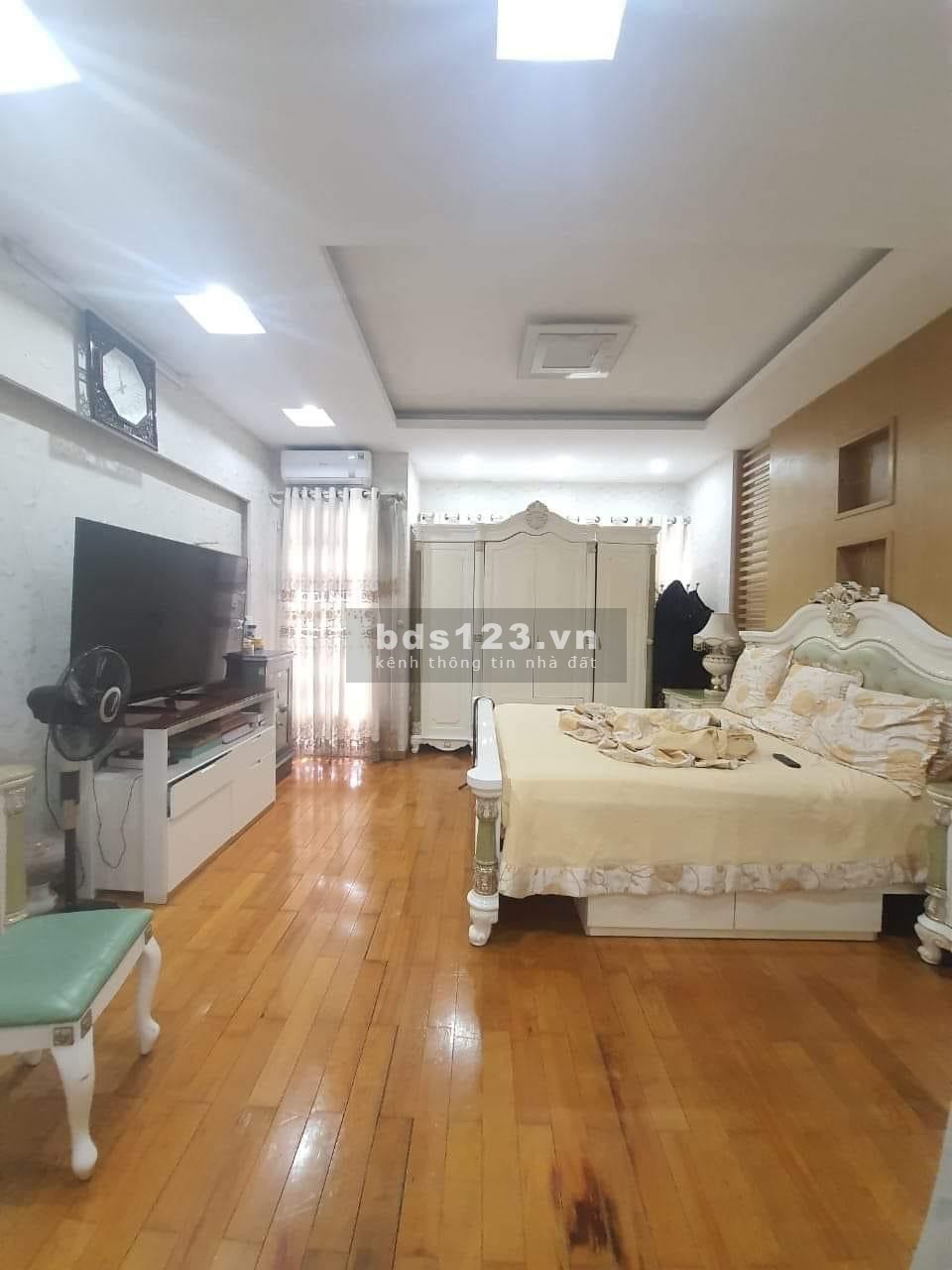 Mặt tiền to hiếm phố Láng Hạ, ô tô tránh dtsd 85m2, 5 tầng chủ giảm chào 1 tỷ
