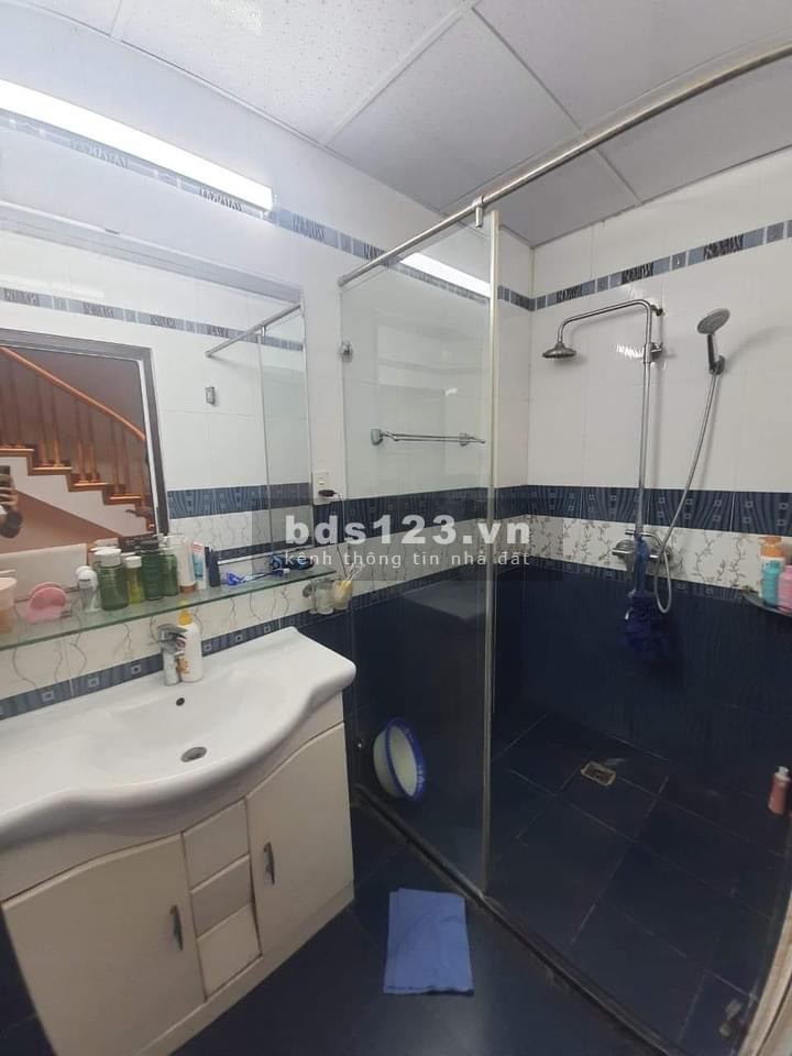 Mặt tiền to hiếm phố Láng Hạ, ô tô tránh dtsd 85m2, 5 tầng chủ giảm chào 1 tỷ