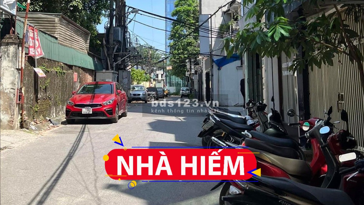 Ô tô tránh ngõ 81 Láng Hạ toà nhà phân lô đang cho thuê gần 1000 dtsd 55m2