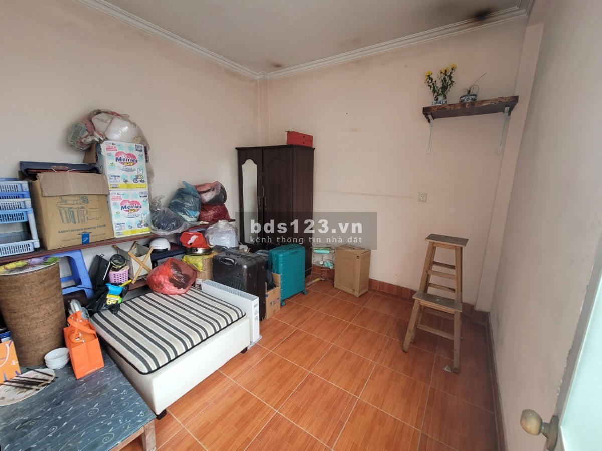 Bán gấp nhà riêng ngõ Giếng Mứt, Bạch Mai - DT 20m² x 4,5 tầng chính chủ giá 2,1 tỷ