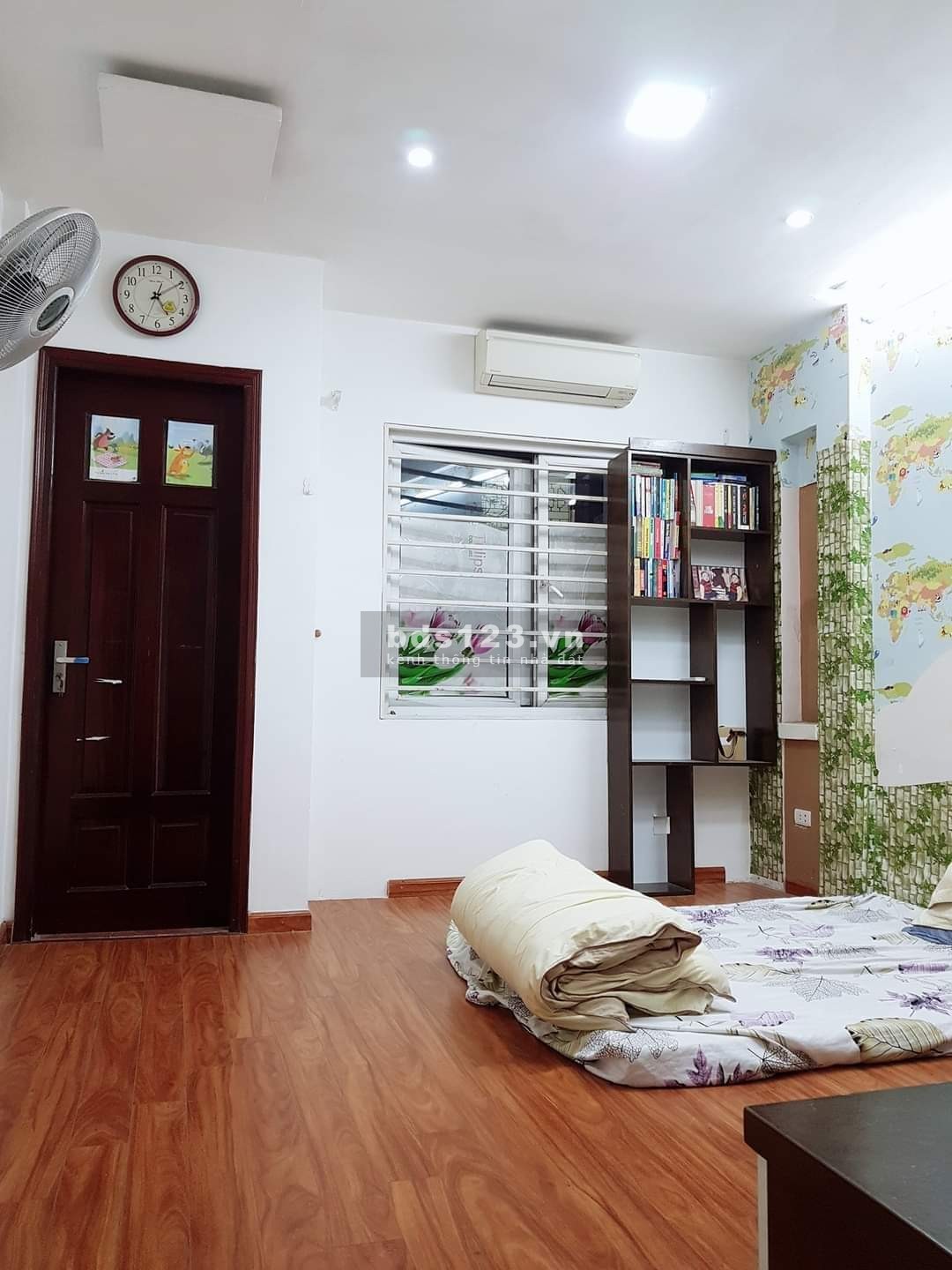 Bán nhà Cầu Giấy ngõ thông dân cư đông, ô tô tránh, kinh doanh văn phòng