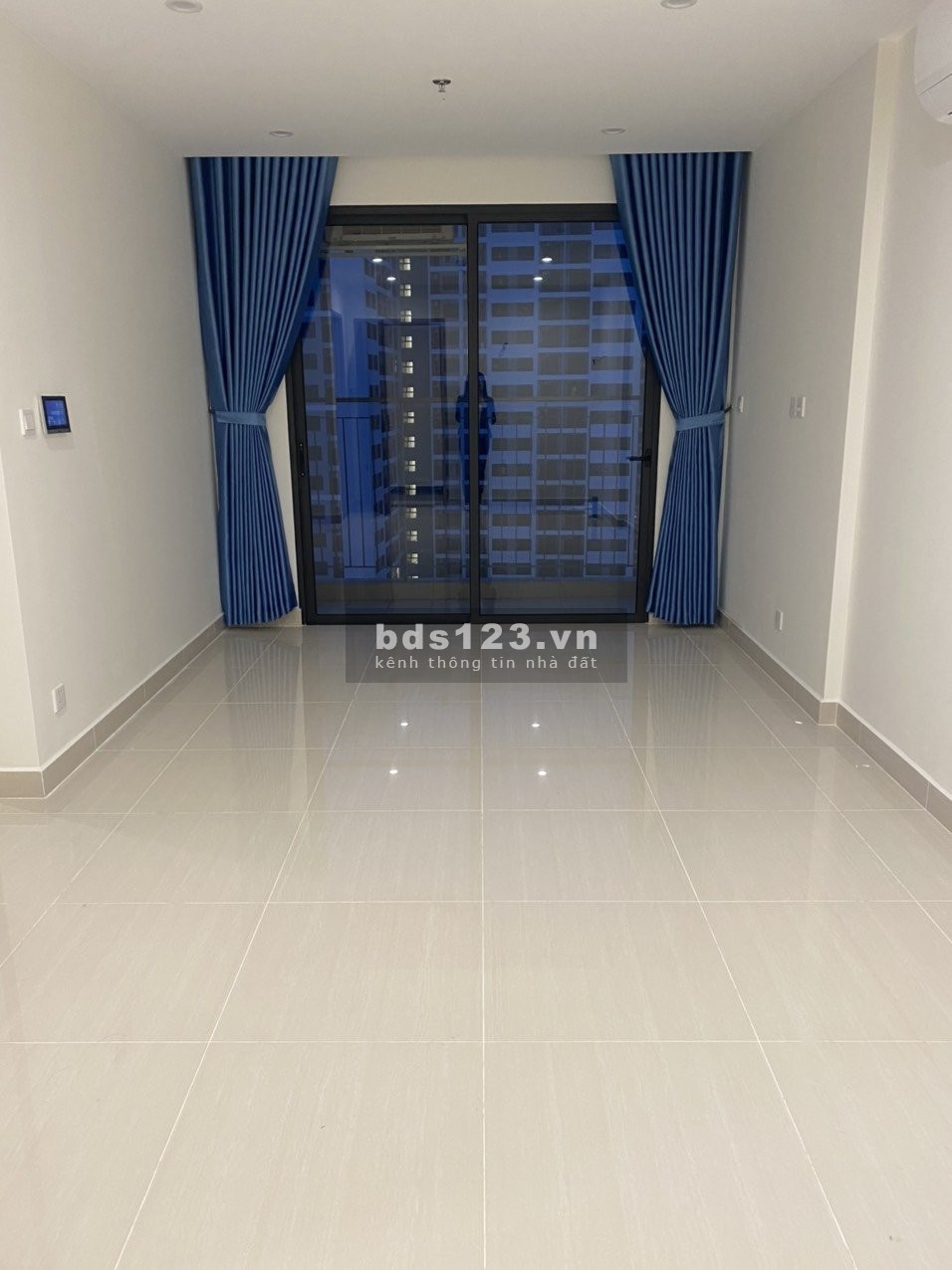 Cho thuê căn hộ 1PN+ có rèm Vinhomes quận 9 giá chỉ 4.7 triệu
