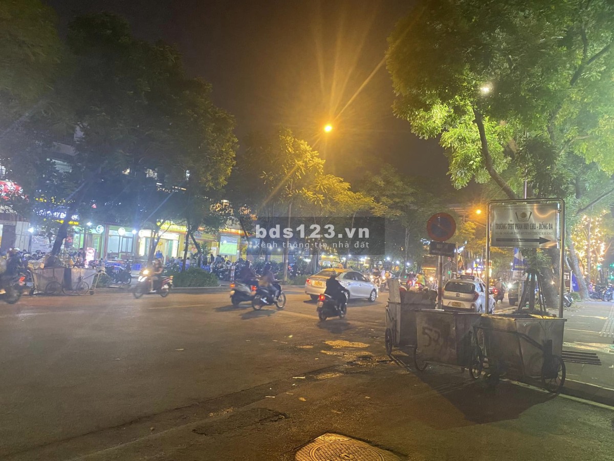 Bán nhà phố Huỳnh Thúc Kháng phân lô vỉa hè ô tô tránh dtsd 52m2 5 tầng
