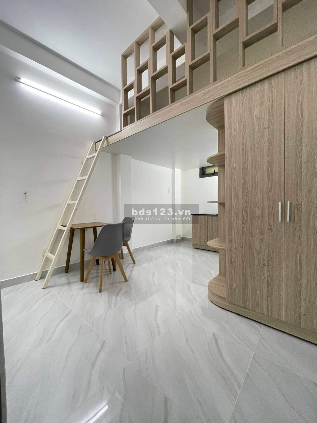 Cho thuê căn hộ ở 79 Cao Thắng Phú Nhuận liên hệ 0966962553