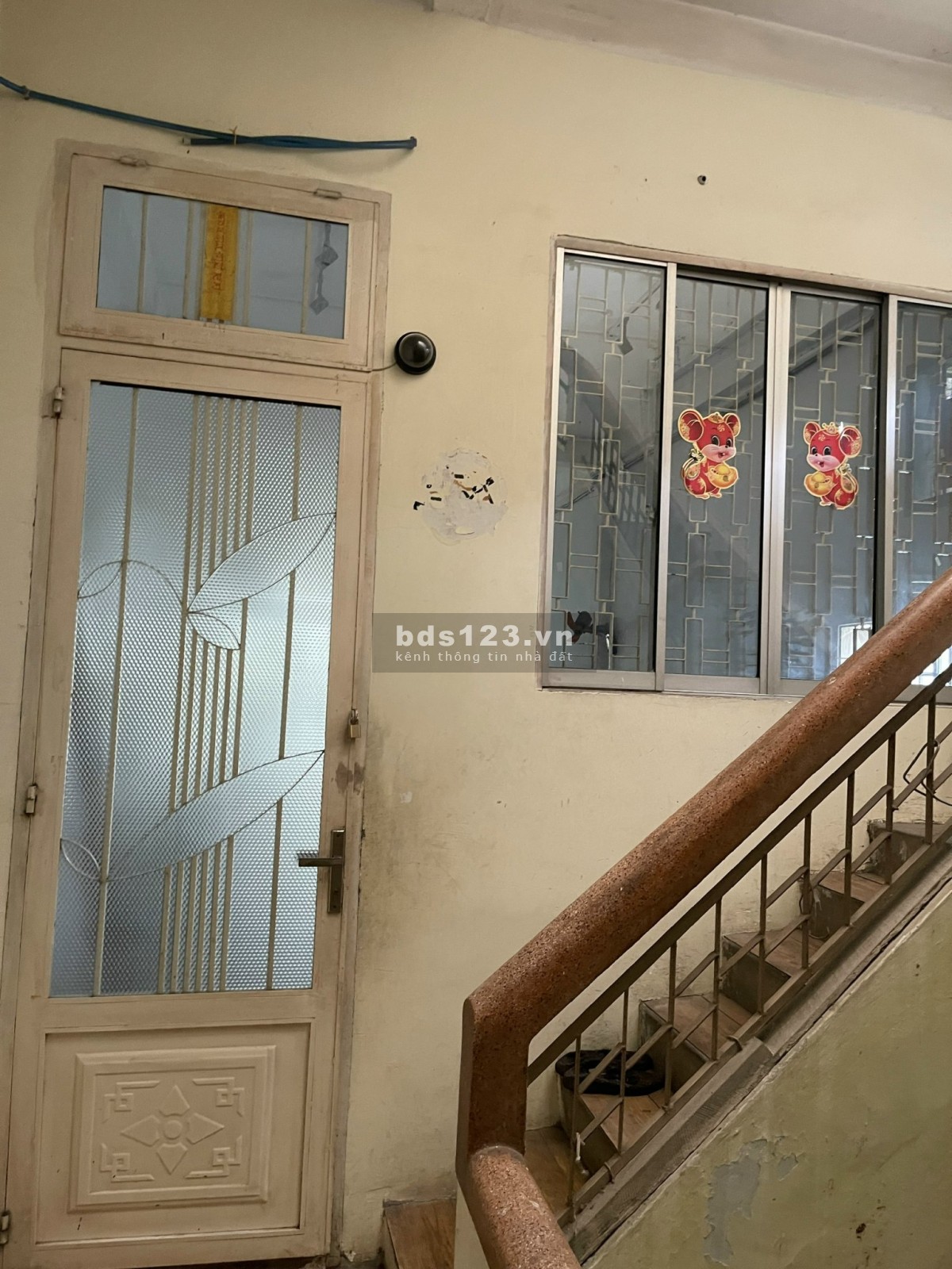Cho thuê Căn hộ kép kín gần phố đi bộ Nguyễn Huệ, khu trung tâm