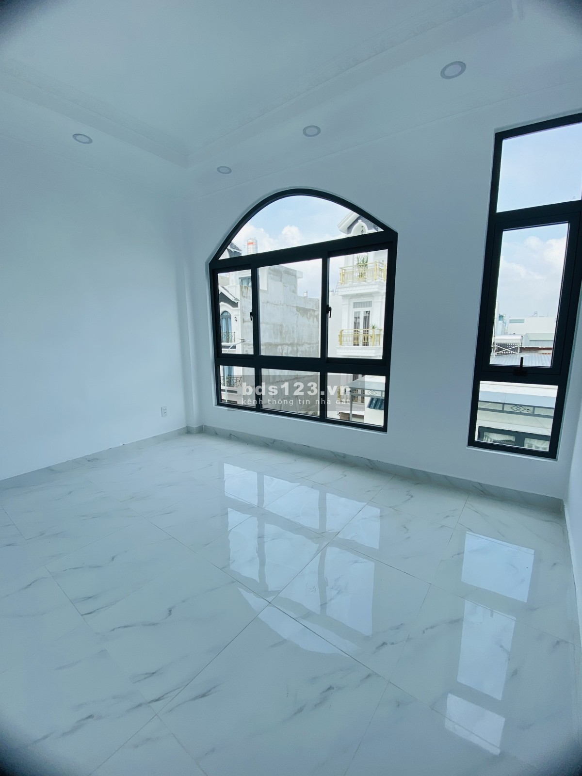 Chính chủ bán nhà mới xây quận Bình Tân, DT 36m², giá chỉ 2,180 tỷ còn TL