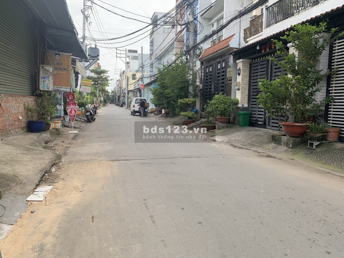 Bán nhà chính chủ đường Hương Lộ 2 Quận Bình Tân, DTSD 96m², giá chỉ hơn 70 triệu/m²