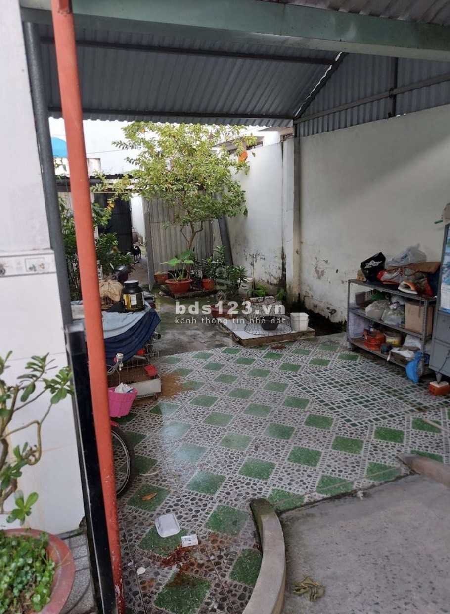 Bán nhà hẻm xe hơi đường Bờ Xe Lam, Tân Kiên Bình Chánh 285m2