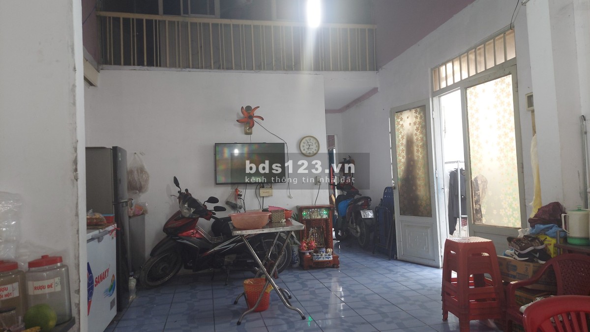 Cho thuê mặt bằng đang kinh doanh bún riêu, canh bún, cháo lòng Nguyễn Thị Đặng, Quận 12