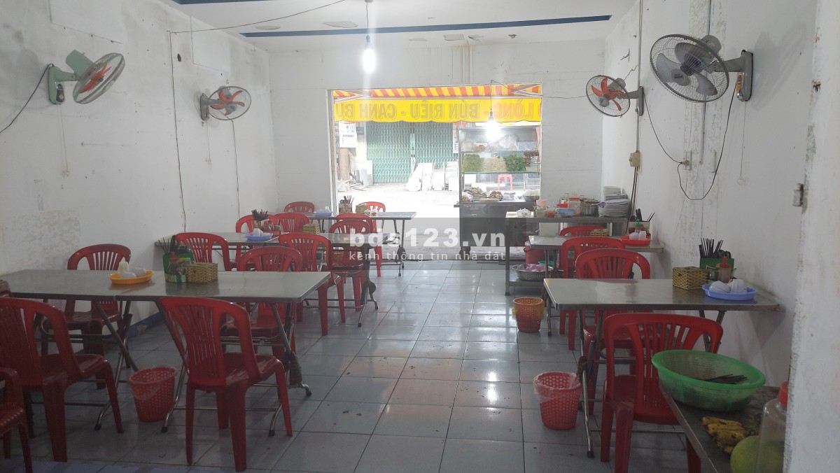 Cho thuê mặt bằng đang kinh doanh bún riêu, canh bún, cháo lòng Nguyễn Thị Đặng, Quận 12