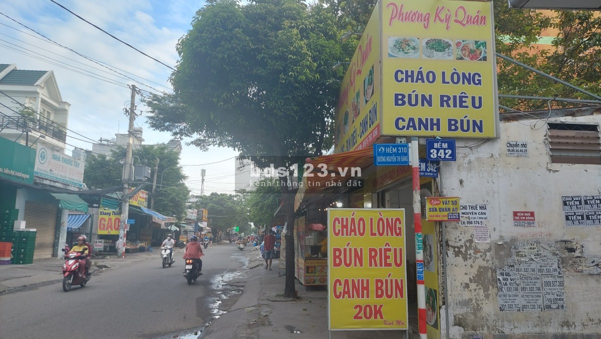 Cho thuê mặt bằng đang kinh doanh bún riêu, canh bún, cháo lòng Nguyễn Thị Đặng, Quận 12
